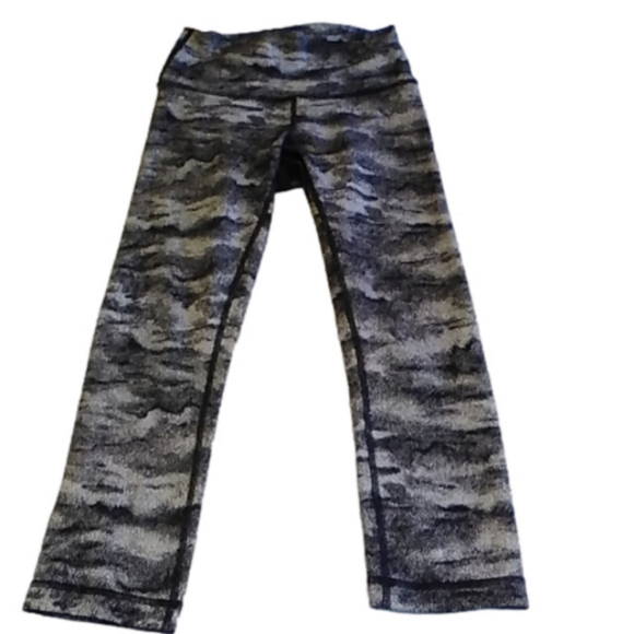 Lululemon Wunder Under 21" Inseam Cropped Crey Leggings Size 4 GUC - Picture 2 of 12